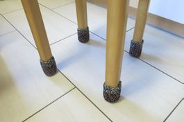 Stuhlsocken / 1 Set = 4 Stück / gehäkelt