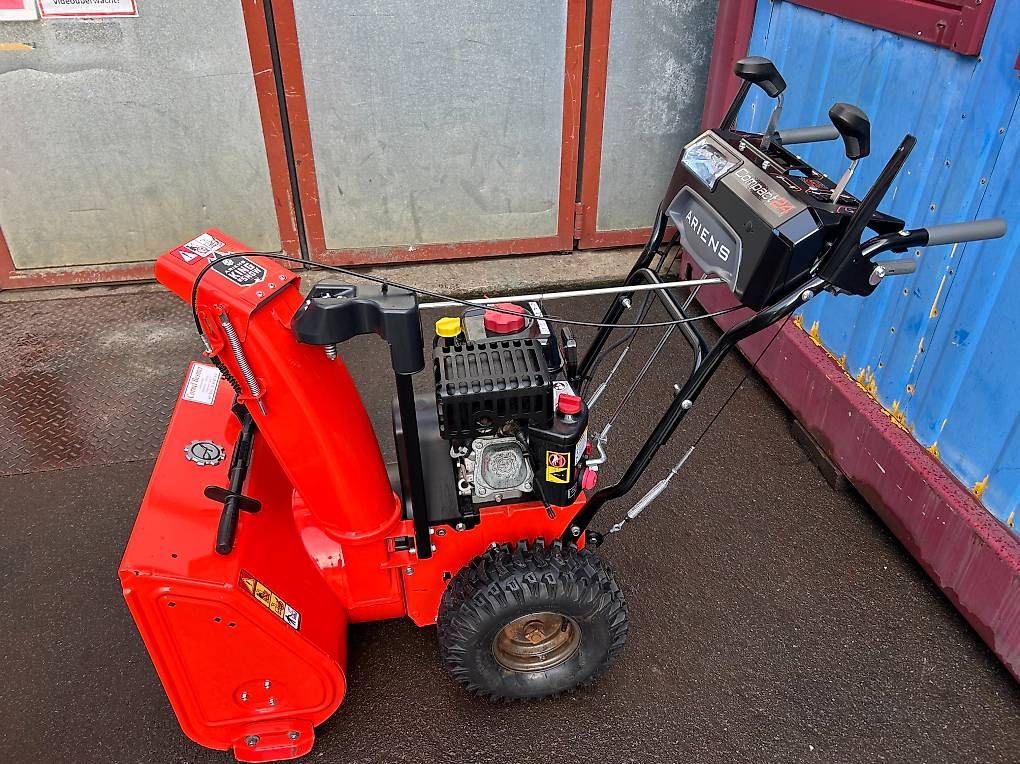 Sgombero neve: Schneefräse Ariens ST 24 Compact – Usato da Sattel venduto da ZetorCabrio 4