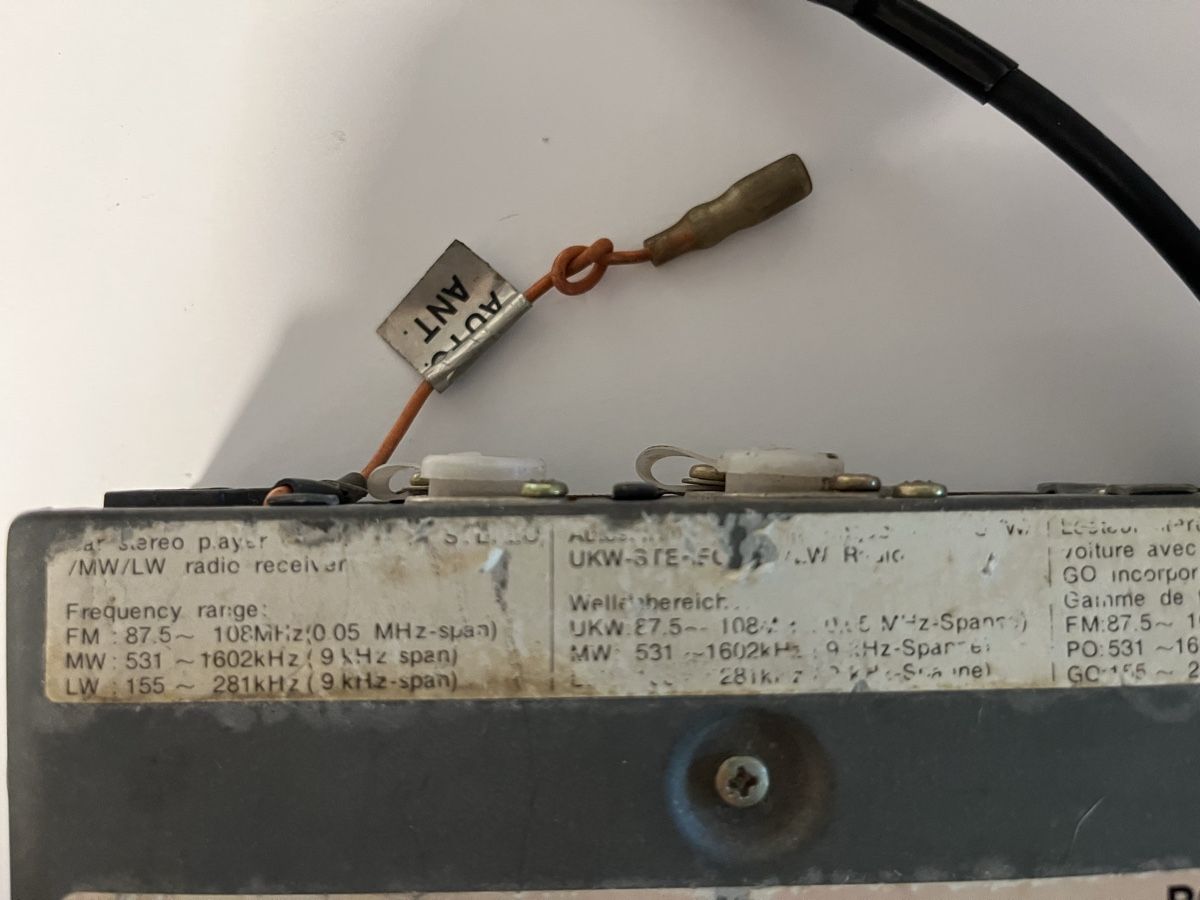 Sharp Radios: Oldtimer SHARP RG-6550H Radio APSS Synthesizer – Gebraucht aus Winkel von Tongabonga 6