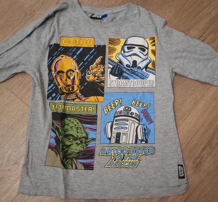 pull  Star Wars, taille 128, garçon