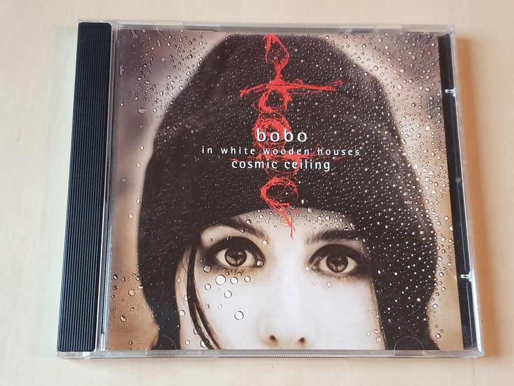 Bobo in white wooden houses cosmic ceiling Kaufen auf Ricardo