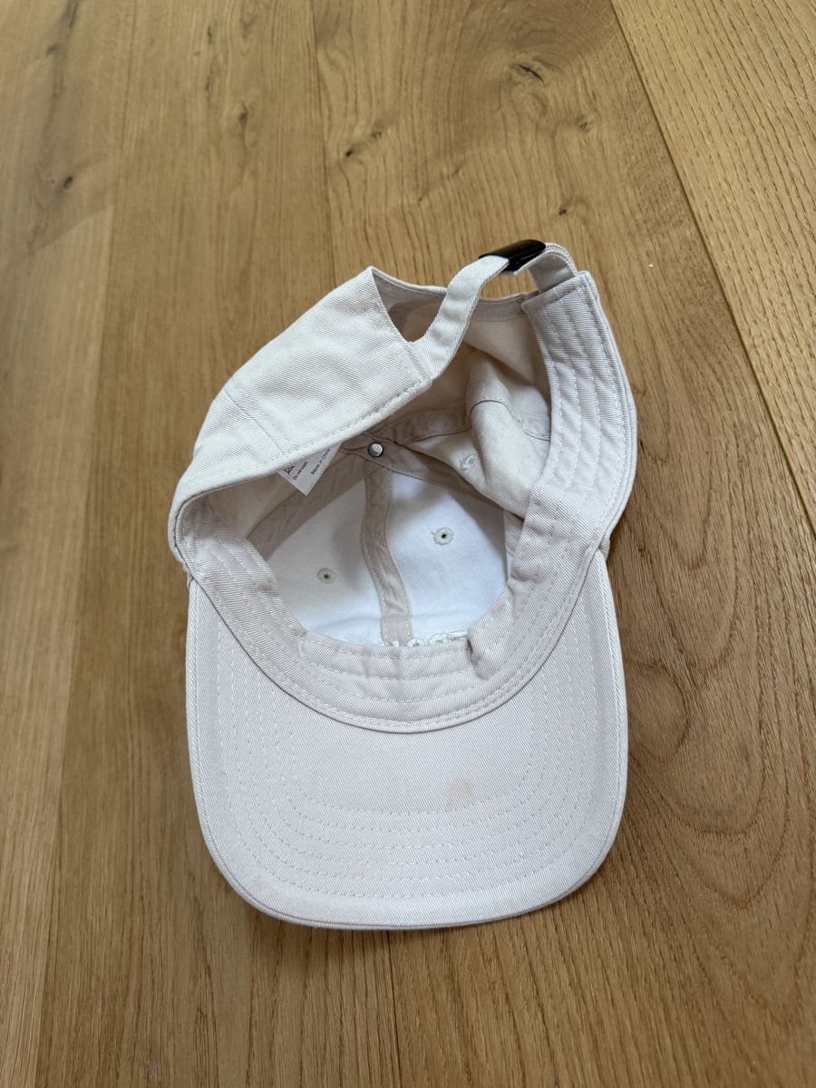 Copricapi, berretti & cappellini: Sommer Cap "STRONGER" aus Schweden, Beige – Usato da Luzern venduto da Whateverr 1