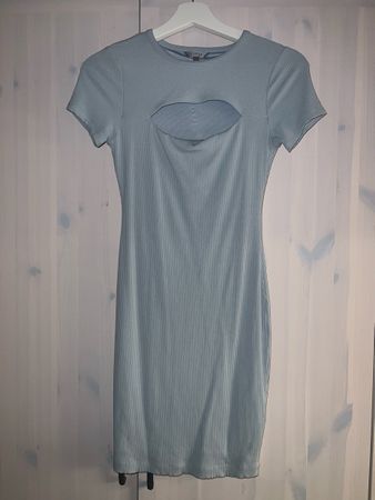 Kleid von GUESS (XS)