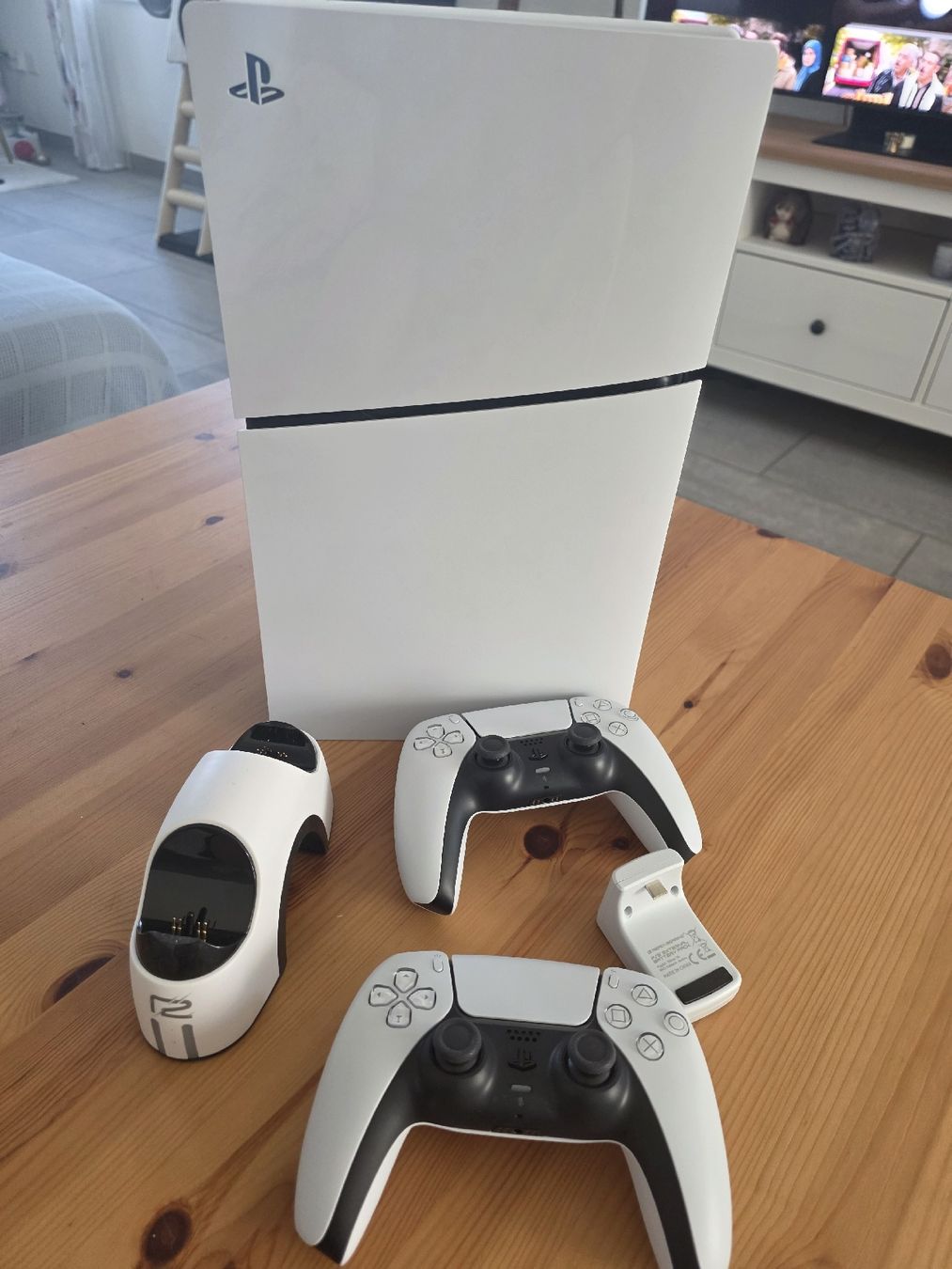 Sony Console: PlayStation 5 Slim Disc Edition – Usato da Arnegg venduto da sha_576r