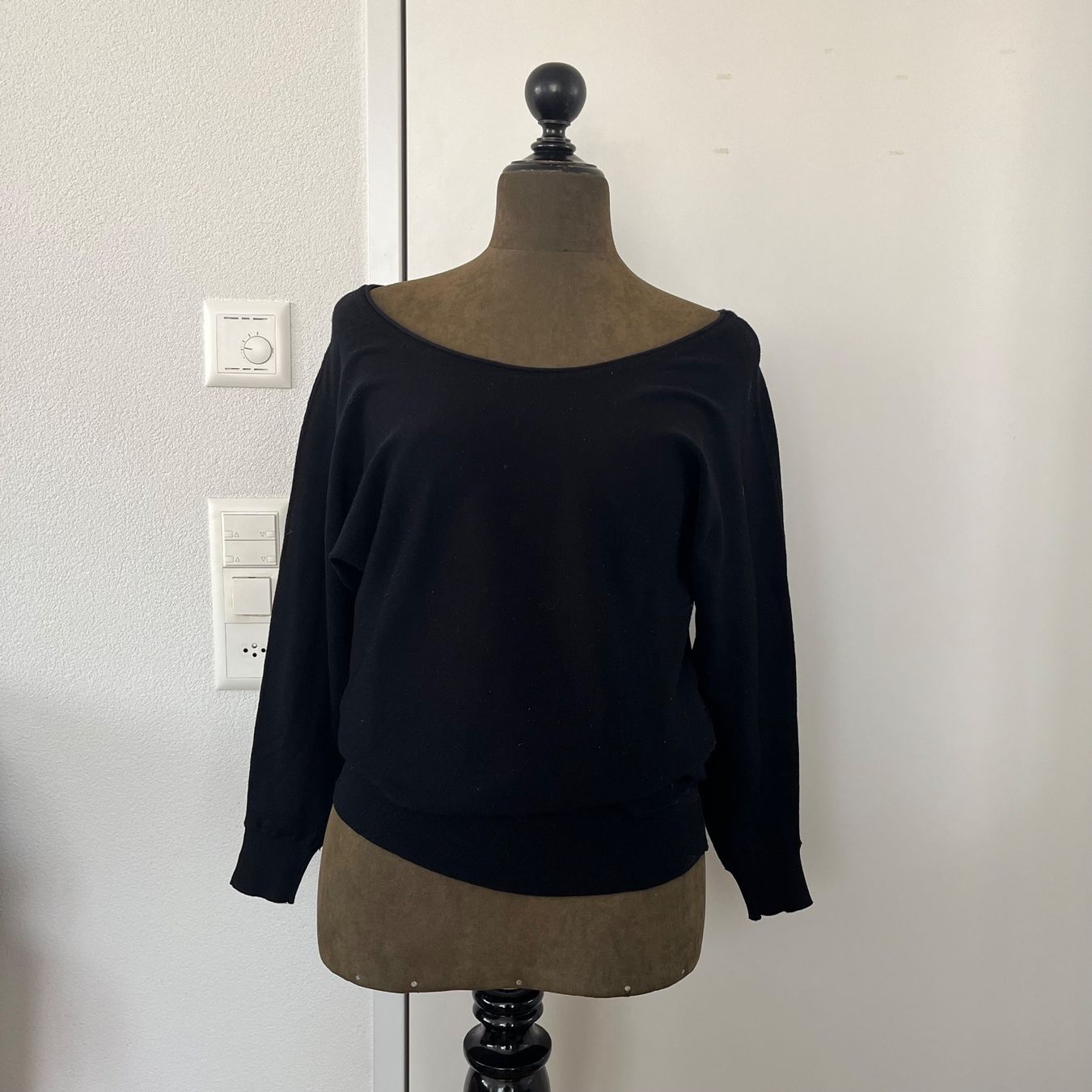 Guess Maglioni & Felpe: Guess Pullover – Usato da Zug venduto da Grc999