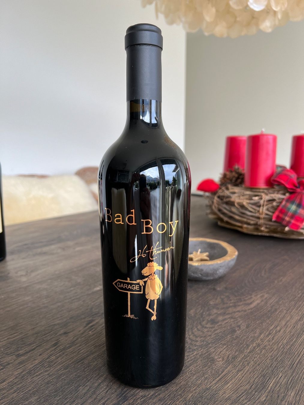 Vino: Bad Boy Gold 2009 Côtes du Roussillon – Nuovo e nell'imballaggio originale da Weesen venduto da Elmax1
