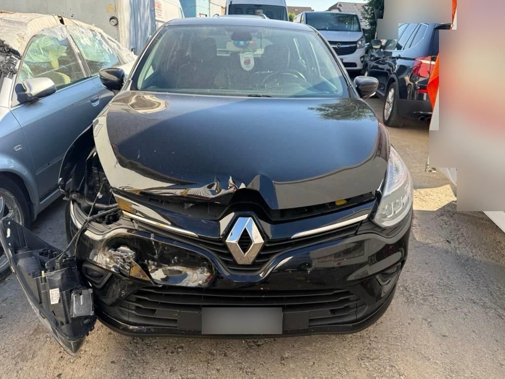Renault Automobili: Renault Clio IV Intens 0.9, 90 CV – Difettoso da Monthey venduto da nej_s7vf