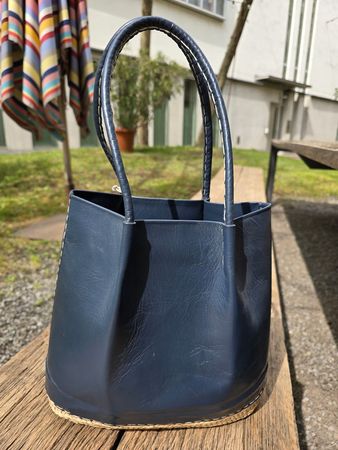 Korb: Korbtasche Leder nachtblau-ANGEBOT