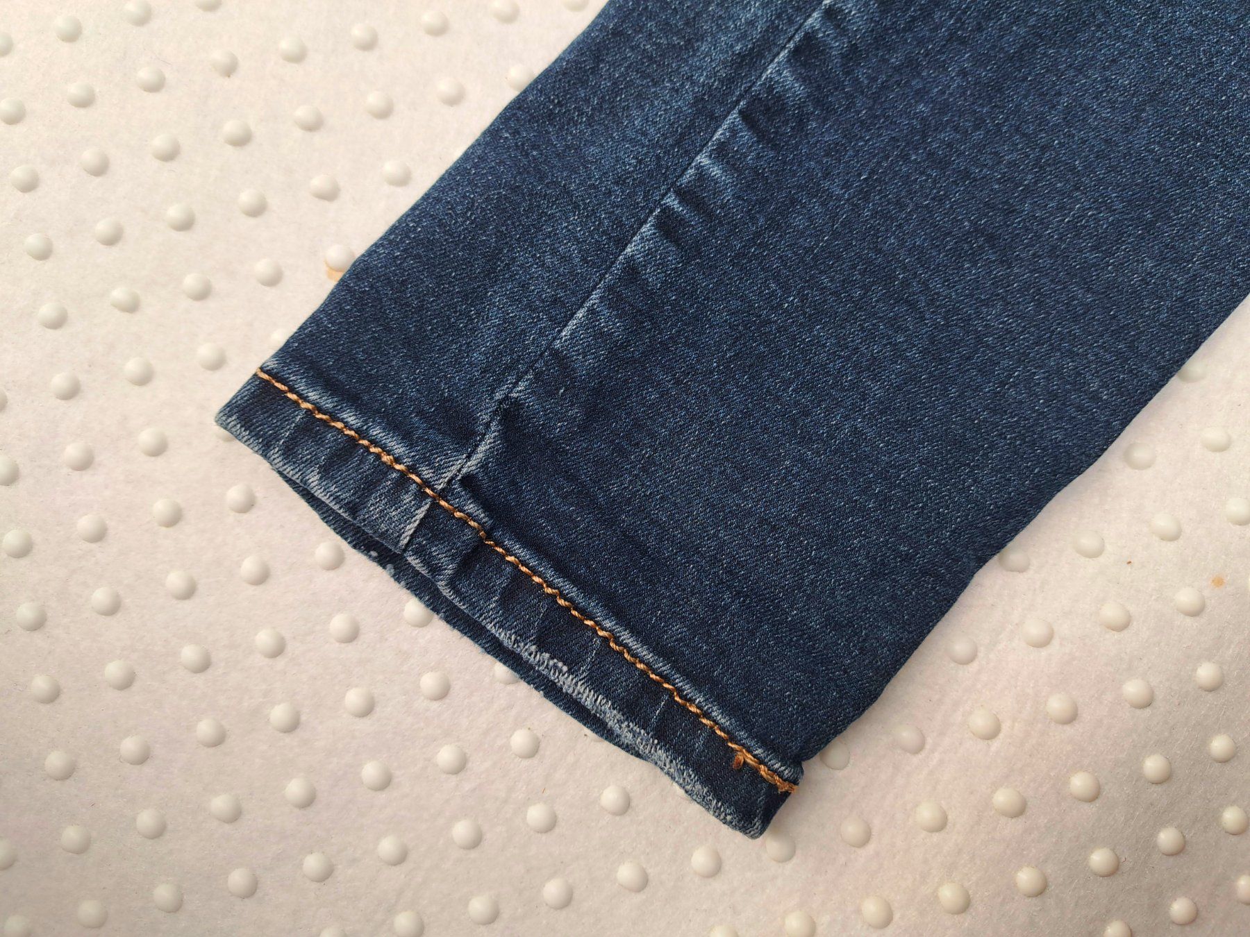 Jeans: Trendige HYPEE Jeans Grösse S mit Glitzersteinen – Nuovo (secondo la descrizione) da Gysenstein venduto da joshuas81 3