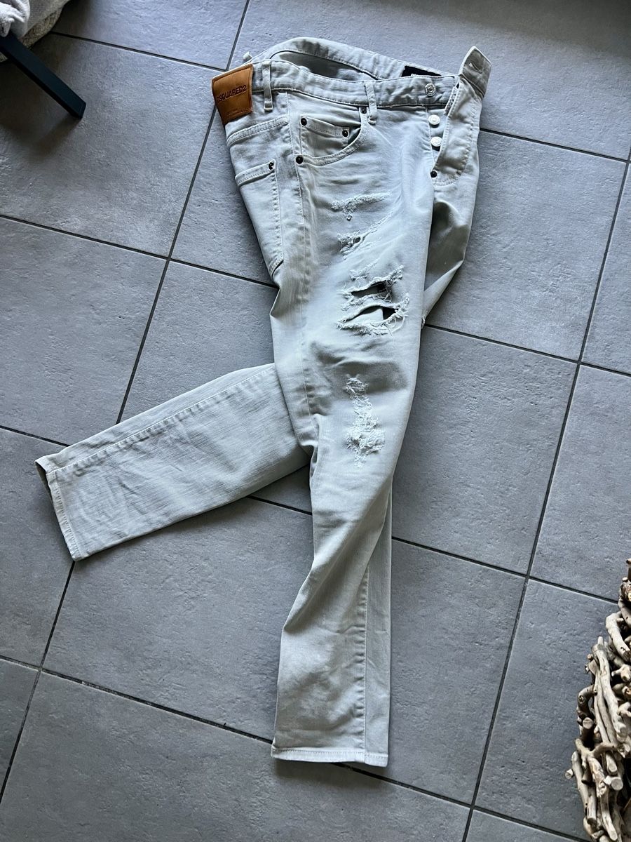 Dsquared2 Jeans: Dsquared2 jeans uomo 46 – D'occasion à Mendrisio par fly_9wzx