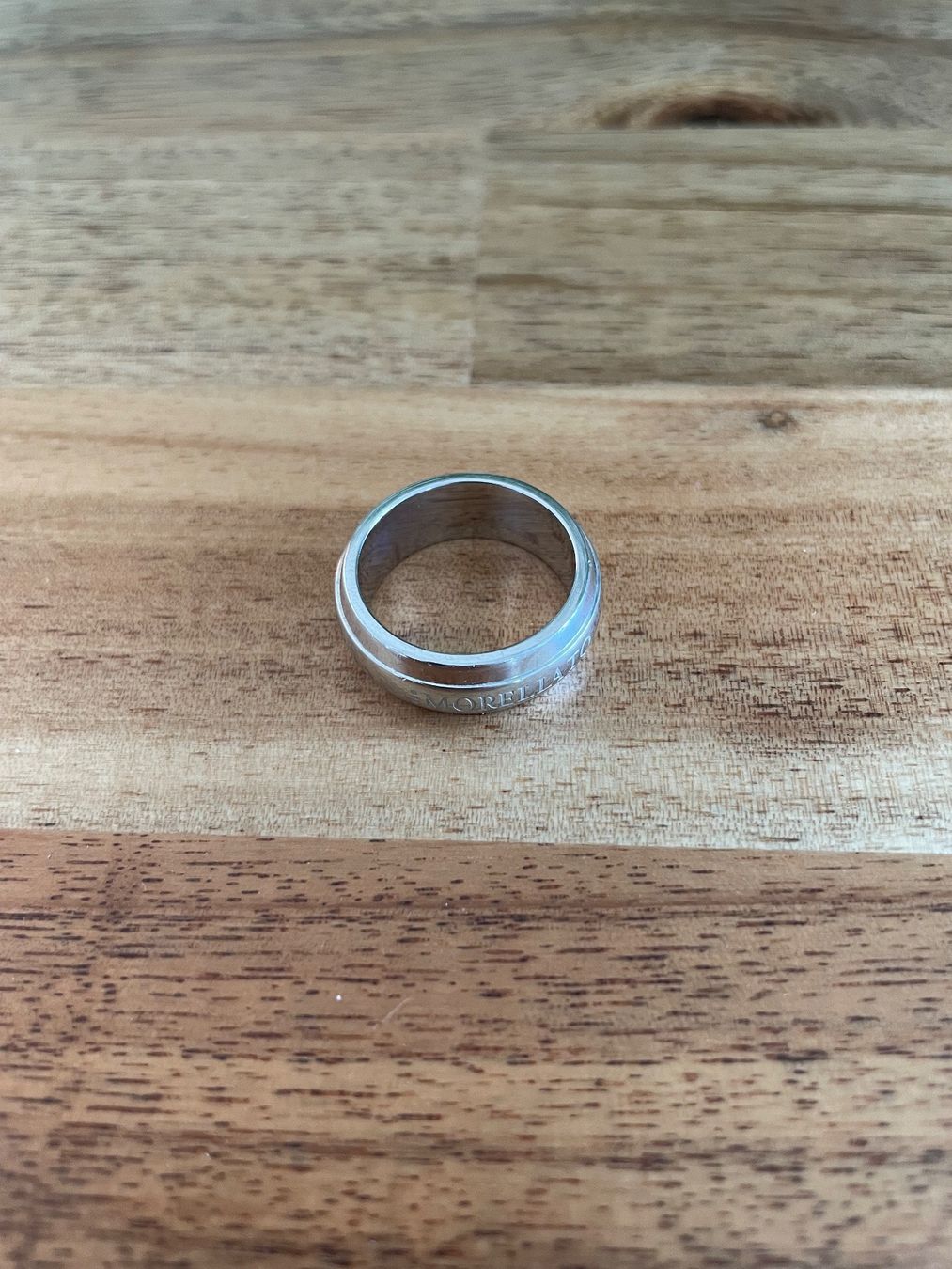 Anelli: Schöner Ring – Usato da Luzern venduto da Raffa11