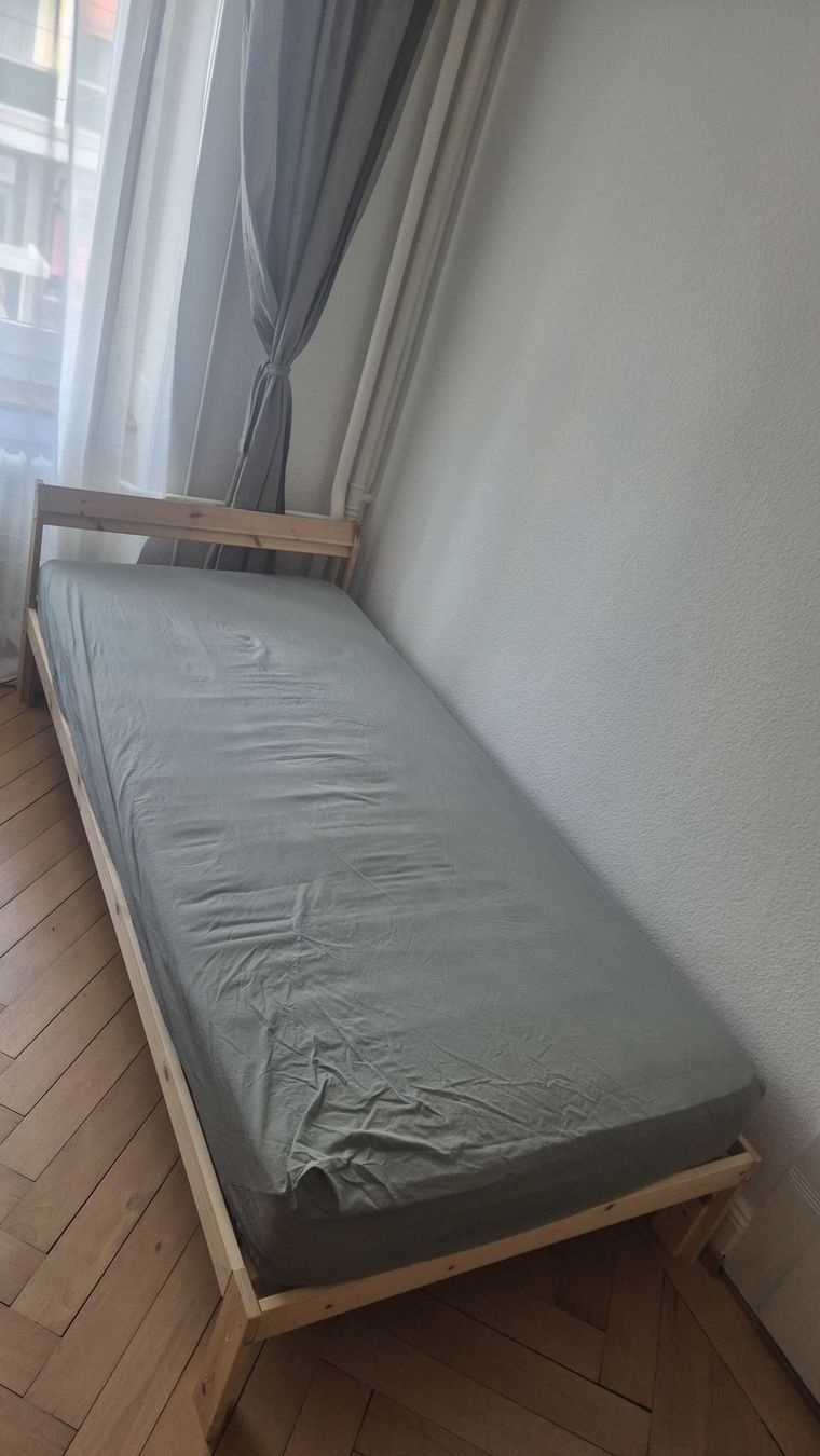 Letti: Bett 90x200 – Usato da Zürich venduto da psc_gm8n