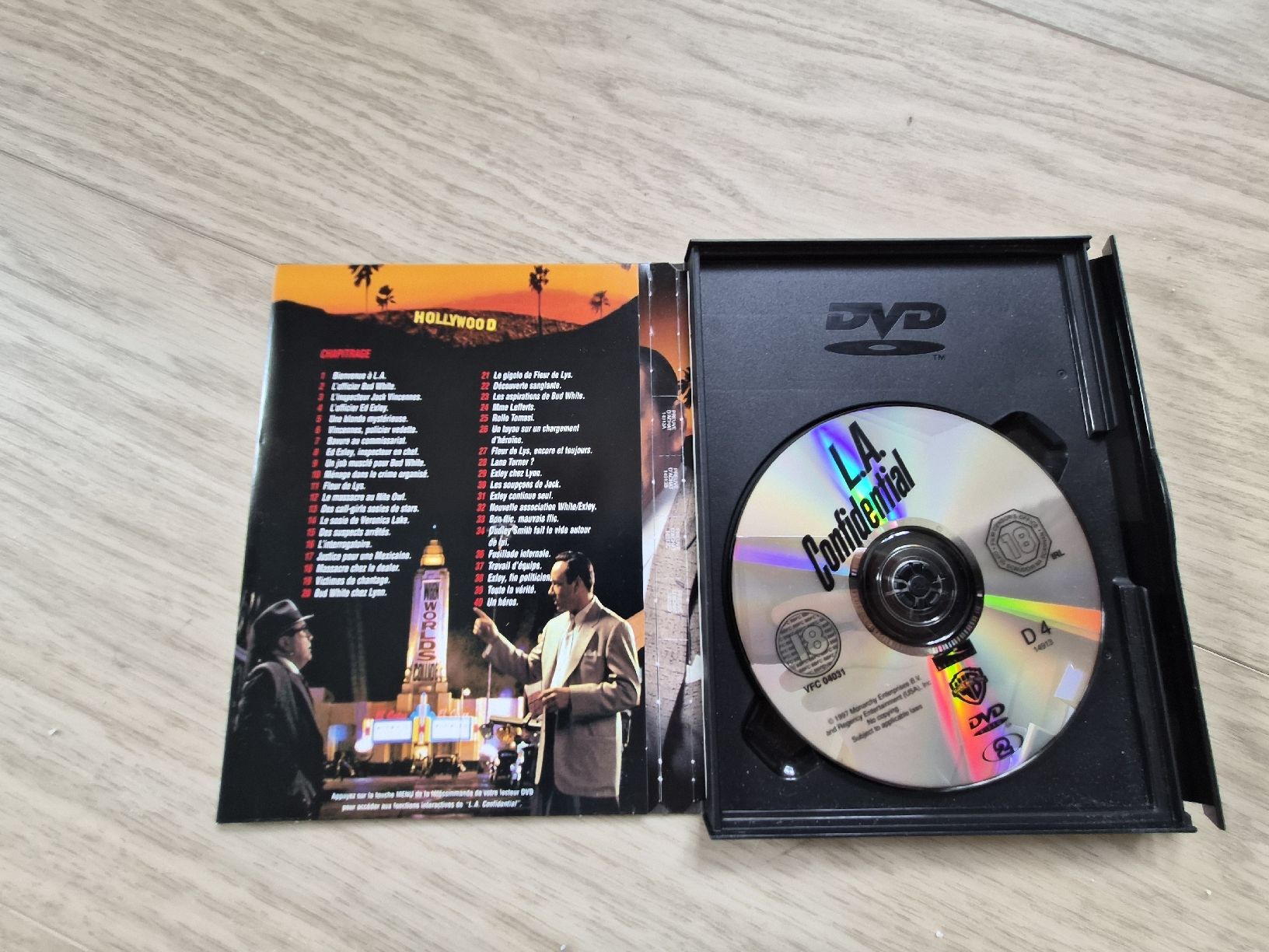 Tutti i DVDs: L.A. Confidential DVD  – Usato da La Joux FR venduto da car_ck96 1