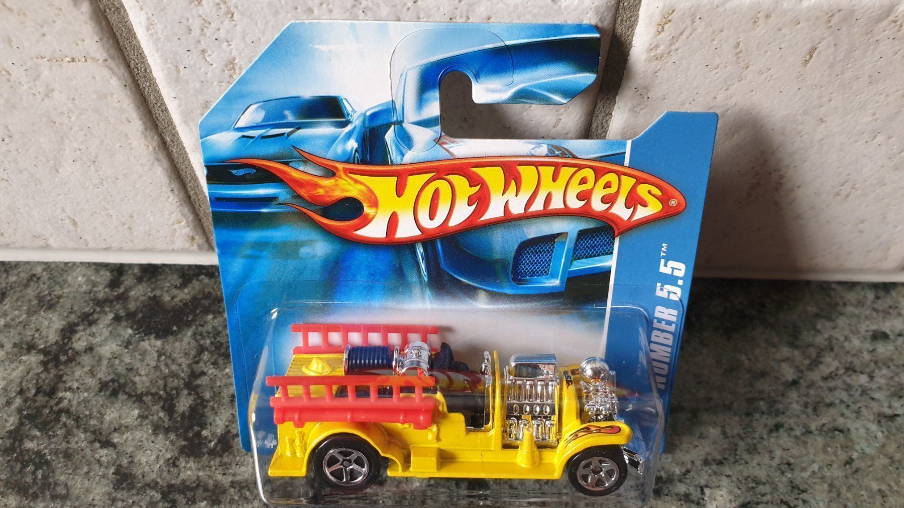 Hot Wheels Modellini d'auto: OLD NUMBER 5.5 / HOT WHEELS – Nuovo e nell'imballaggio originale da Wengi b. Büren venduto da Ot1000 5