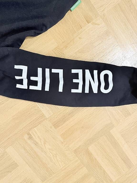 Dsquared2 Pullover & Sweatshirts: Dsquared2 Pullover – Gebraucht aus Basel von alu_l9s8 3