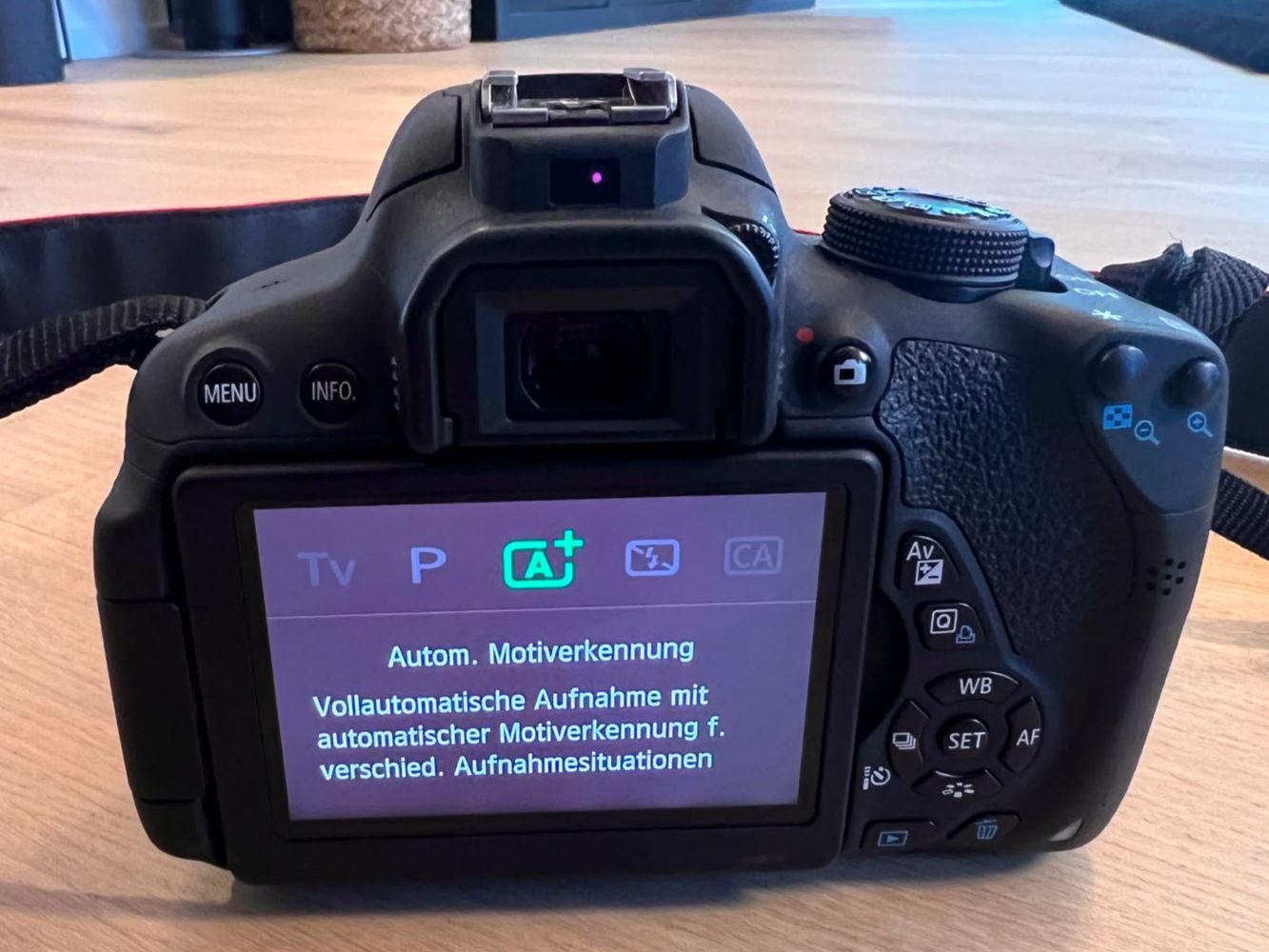 Canon Kamera: Canon EOS 700D – Gebraucht aus Alpnach Dorf von ram_x8kb 1