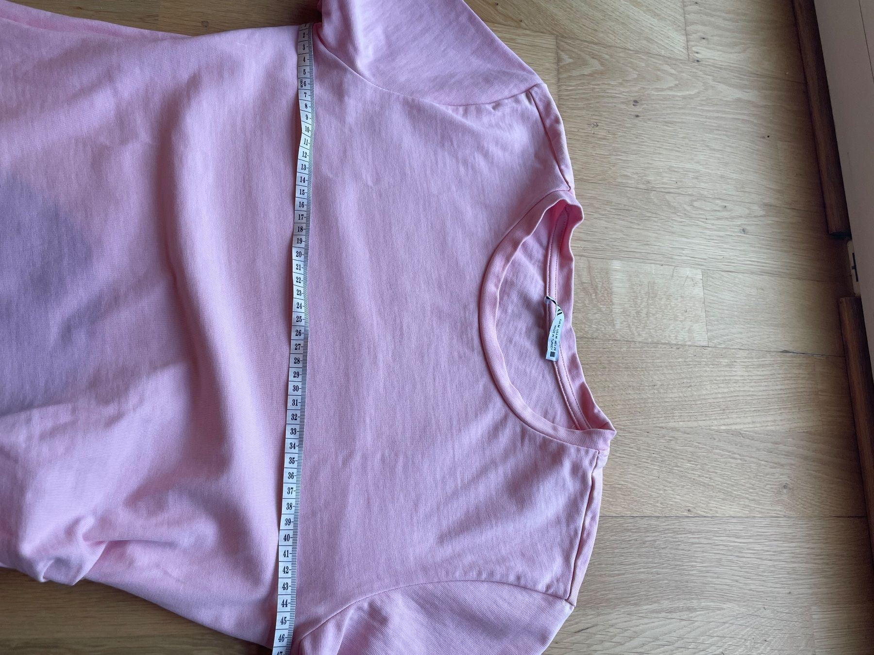 Zara T-shirt: Zara T-shirt – Usato da Murten venduto da bobby99777744 6
