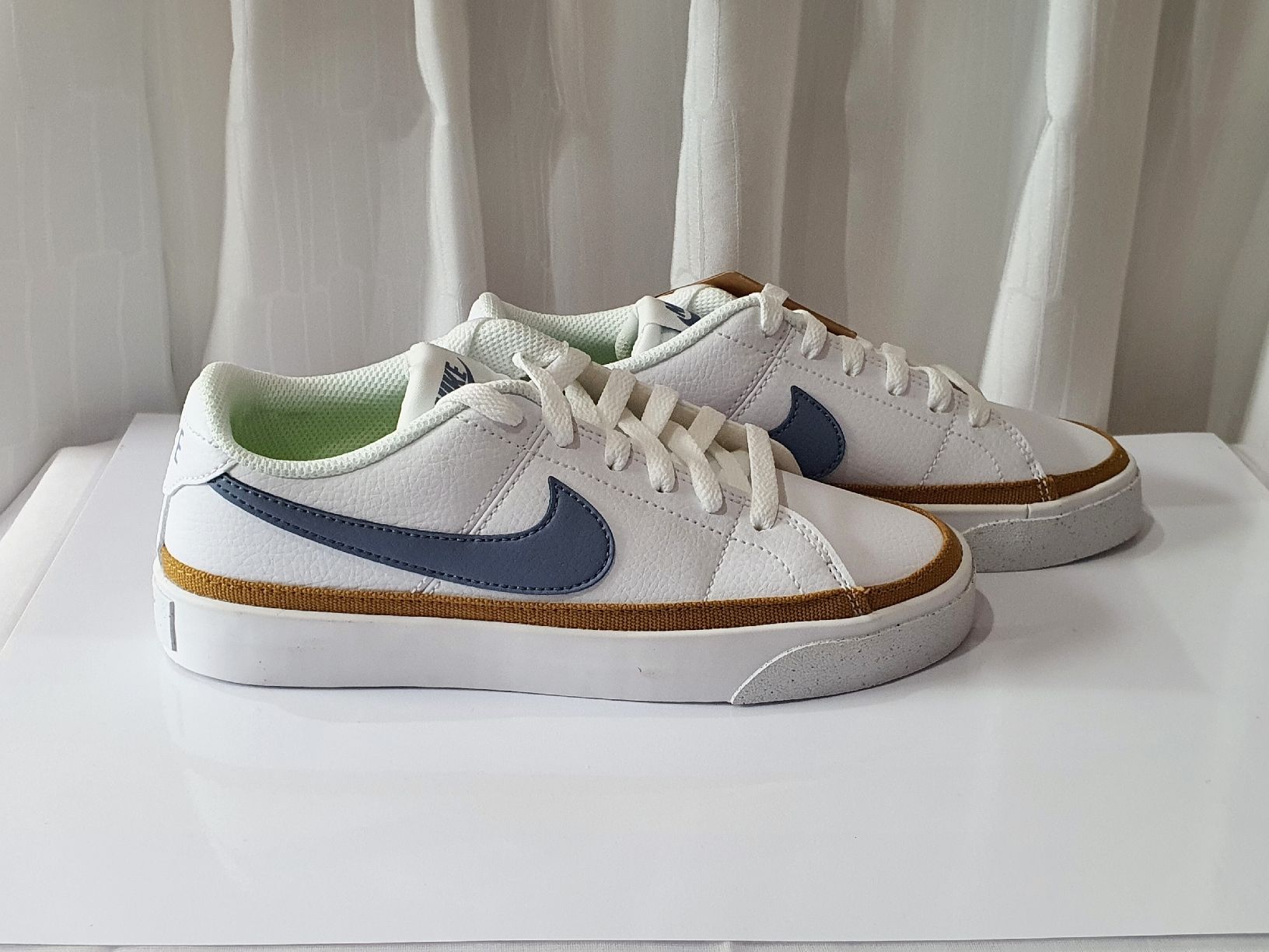 Nike Scarpe per ragazzi: Gr. 36 - Nike Sneaker, Neu – Nuovo e nell'imballaggio originale da Nürensdorf venduto da sal_g2bz 1
