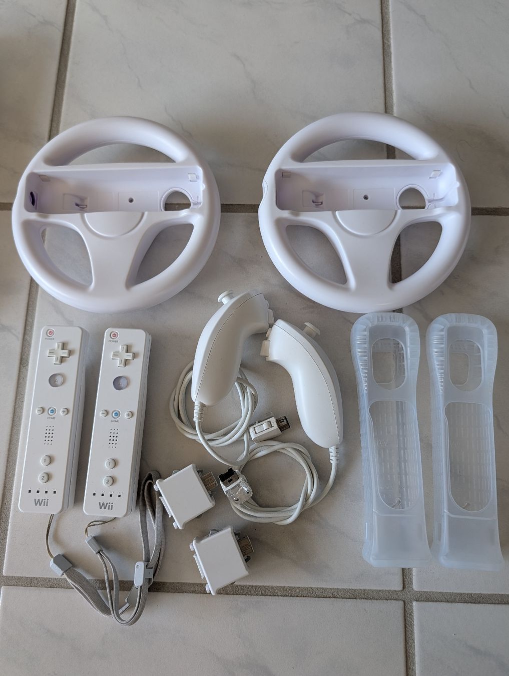 Nintendo Console: Nintendo Wii Mega Pack.9 Spiele, 2 Controller, Balance Board – Usato da Villigen venduto da yandel08 3