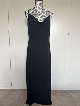 Kleid schwarz Grösse M AYLİN KOENİG MATHILDE mit Etikett