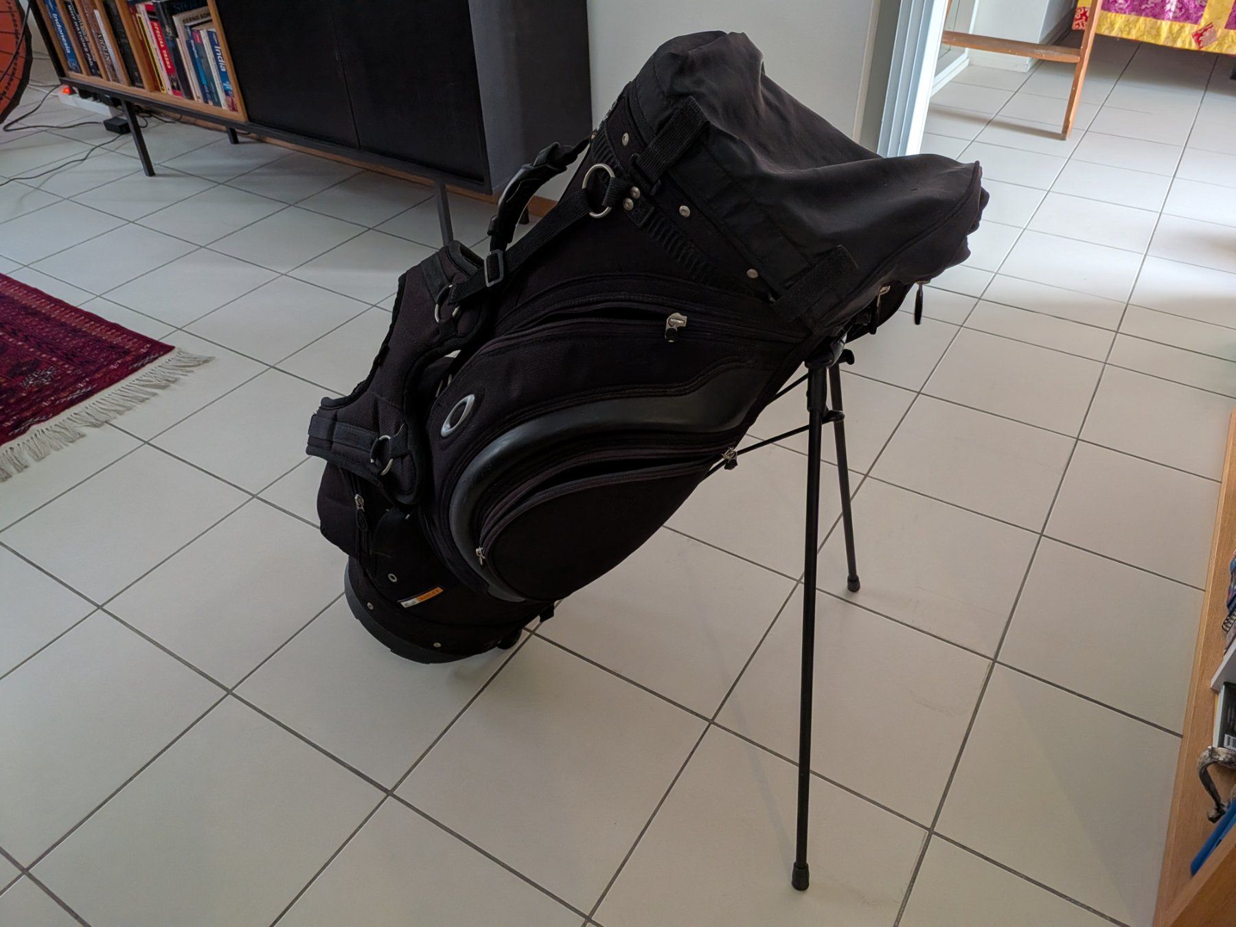 Oakley Taschen: Golfbag – Gebraucht aus Zürich von wlo_h75v