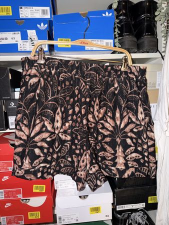 Shorts, EU46