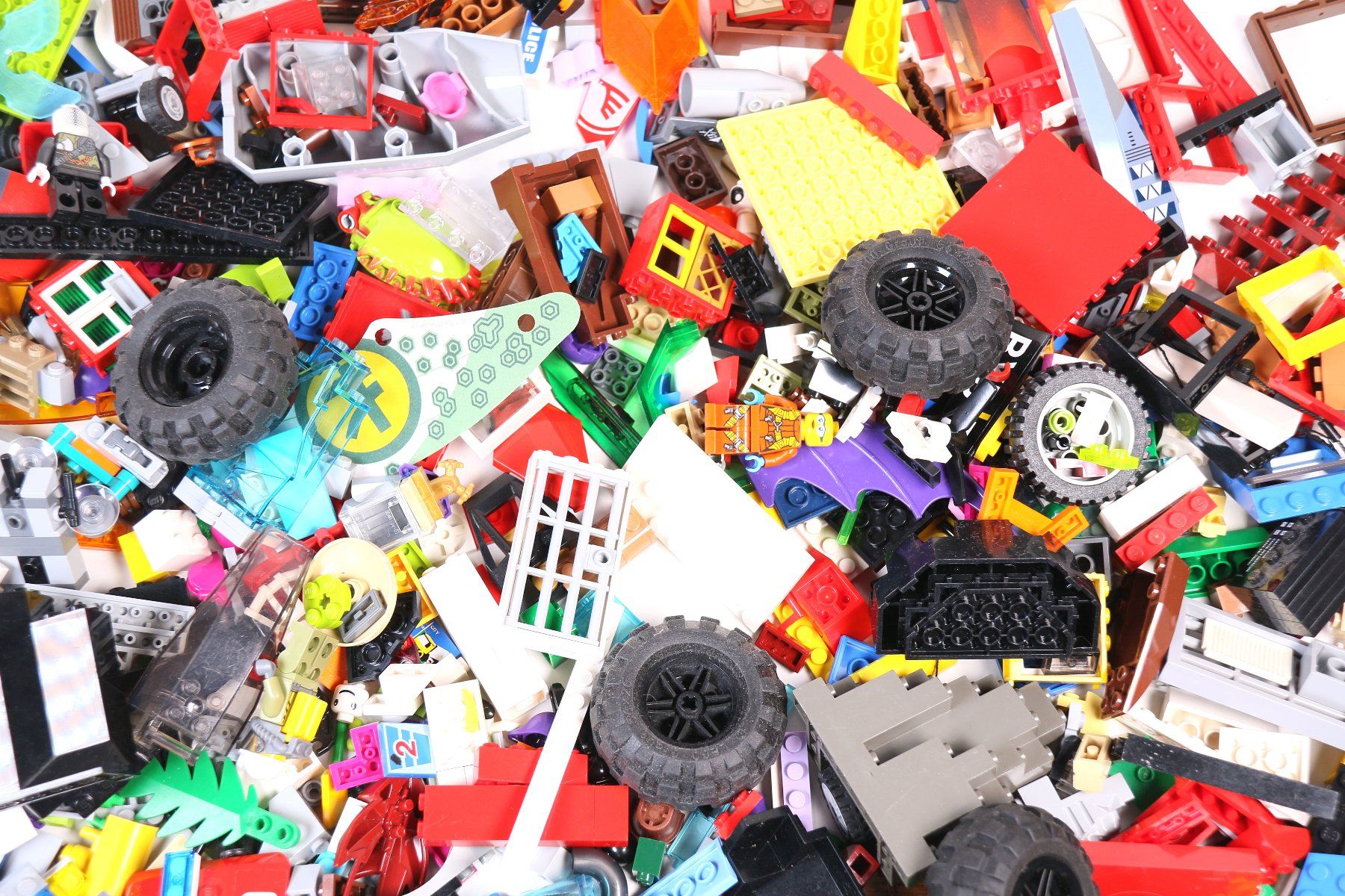 Lego Kit di costruzioni: 1.5 kg. Legoteile mit Minifiguren – Usato da Hettlingen venduto da Scholi99 2