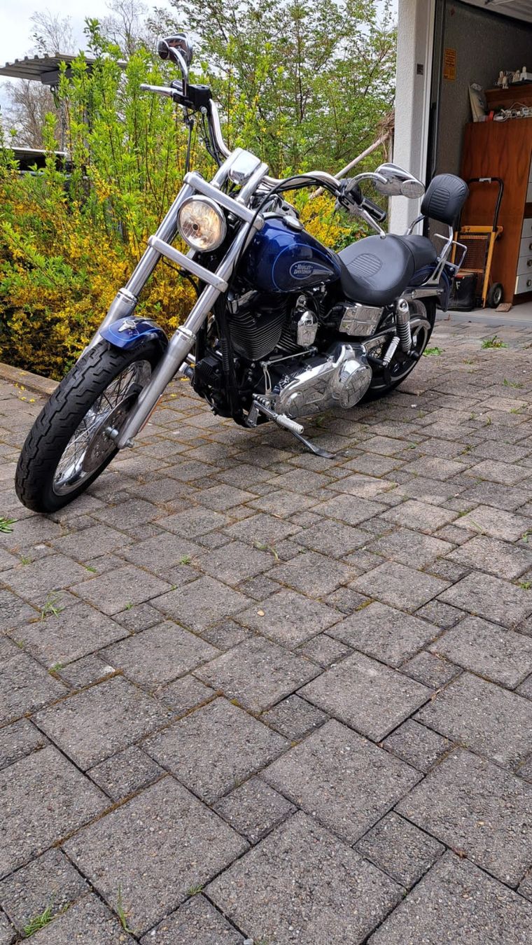 Harley-Davidson Chopper: HARLEY-DAVIDSON  FXDLI – Usato da Gossau SG venduto da Kalaluma