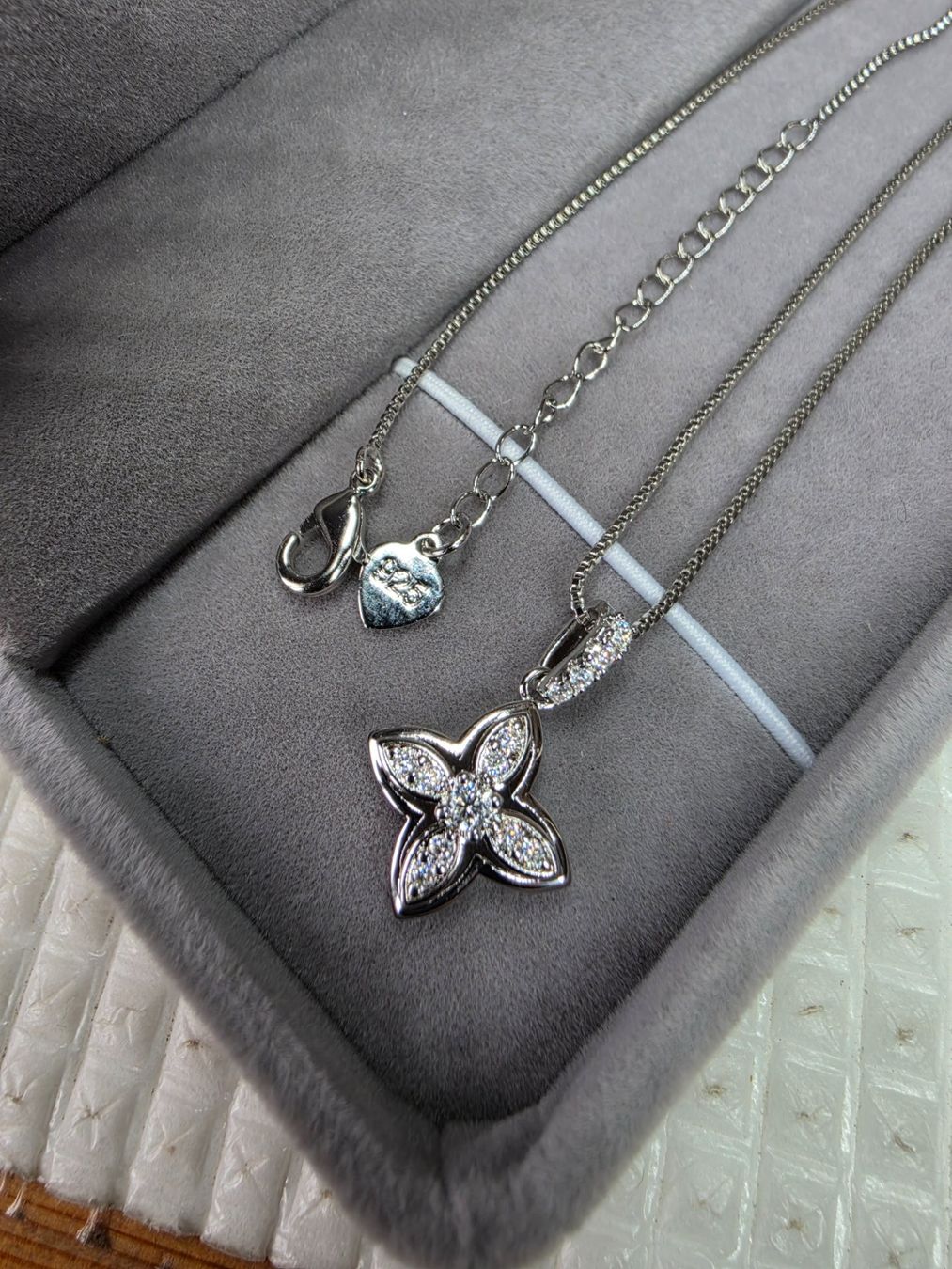 Catenine: Collier avec diamants de moissanite certifié GRA – Nuovo e nell'imballaggio originale da Reconvilier venduto da Tsma67 7