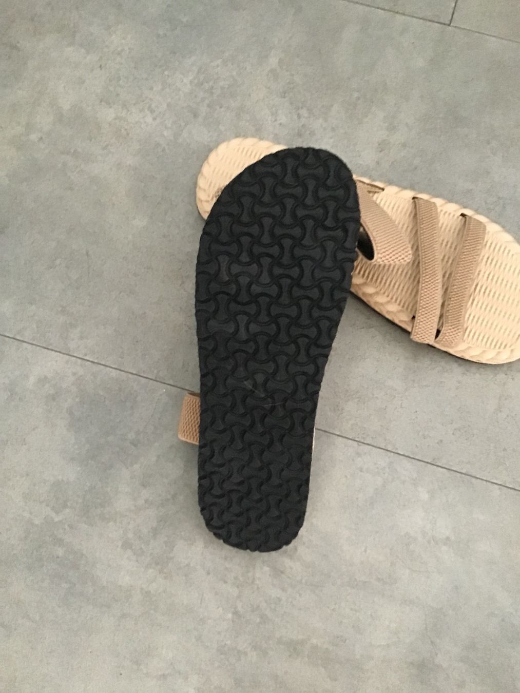 Scarpe da donna: Sandalen Gr. 41...Neu! – Nuovo (secondo la descrizione) da Uetendorf venduto da Koh0 1