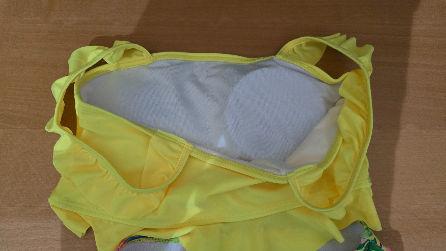 Shein Costumi da bagno & Bikini: 👧🏻 Mädchen Bikini - 146 / 152 - Tropen-Print & Rüschen 👙 – Nuovo (secondo la descrizione) da Thalwil venduto da VitaMini 2