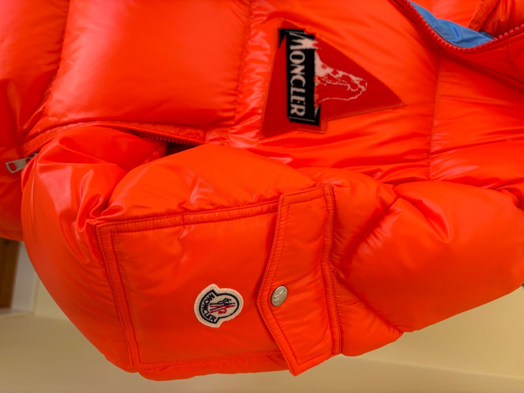 Moncler Vestes: MONCLER WILSON JACKET -TAILLE 4- – D'occasion à Morges par Bubblecut 7