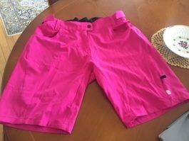 Shorts, neu, Länge 50cm Grösse 44