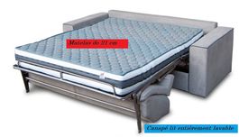Canapé lit avec matelas memory form de 21 cm.