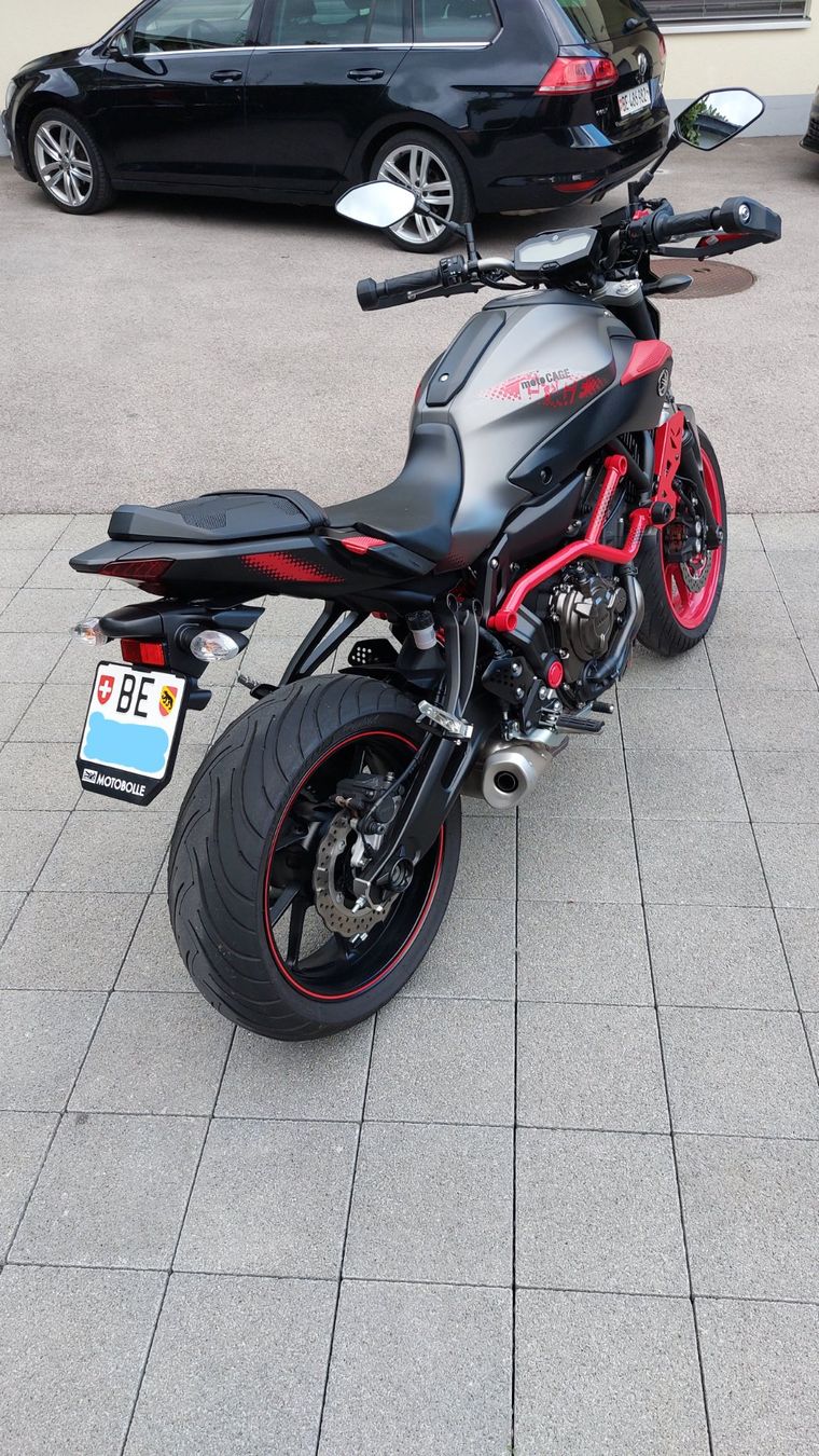 Yamaha Strasse: Yamaha MT07 Edition Spéciale Moto Cage – Gebraucht aus Moutier von jorgesimoes 1