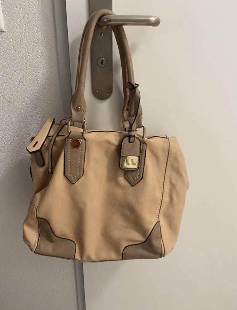 Borse da donna: Tasche – Usato da Wald ZH venduto da HIP-HOP03