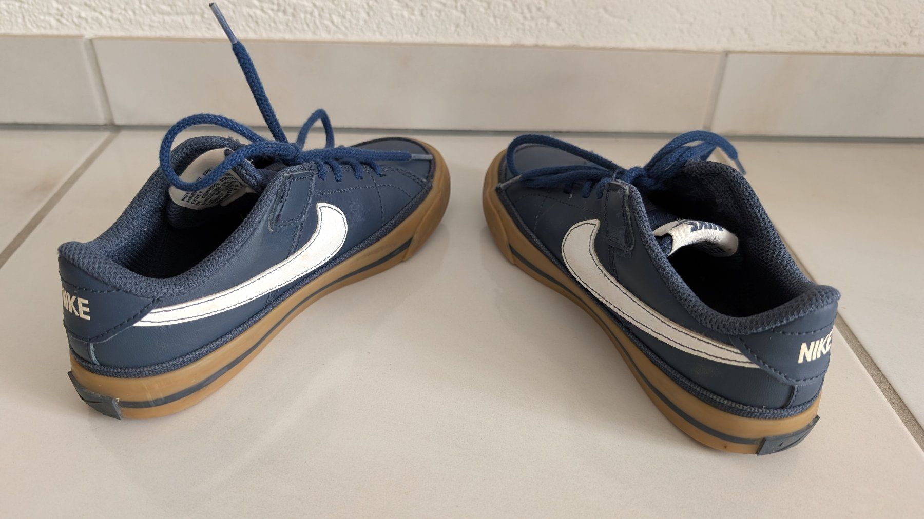 Nike Scarpe per ragazzi: Nike Sneaker - Gr. 29.5 – Usato da Oberwil-Lieli venduto da meipa3000 1