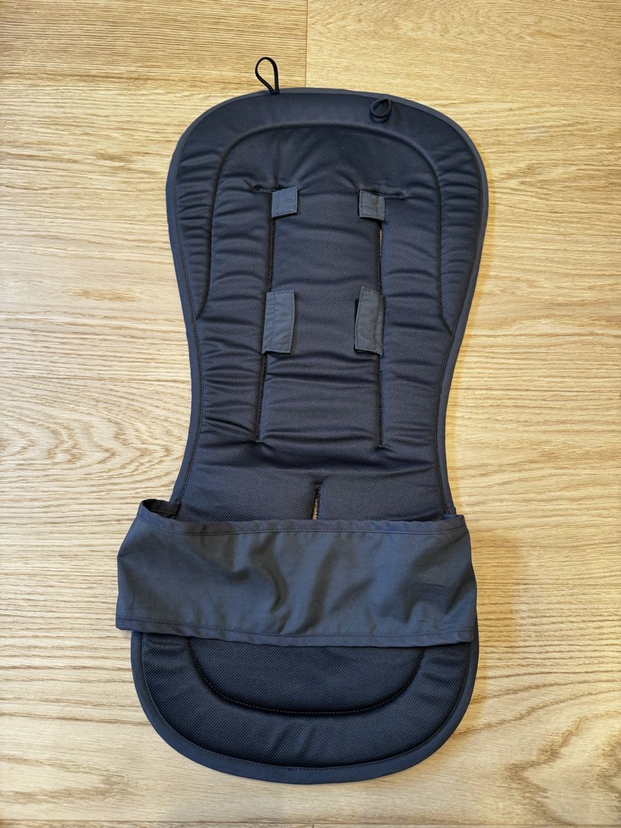Bugaboo Carrozzine: Bugaboo Kinderwagensitzauflage / schwarz – Nuovo (secondo la descrizione) da Hergiswil NW venduto da Labello01 1