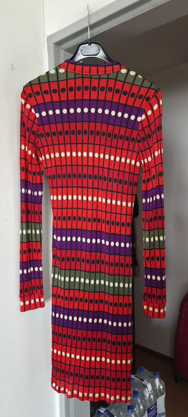 Custo Barcelona Vestiti: Custo buntes Kleid Gr. 4 – Usato da Frenkendorf venduto da Moon111 4