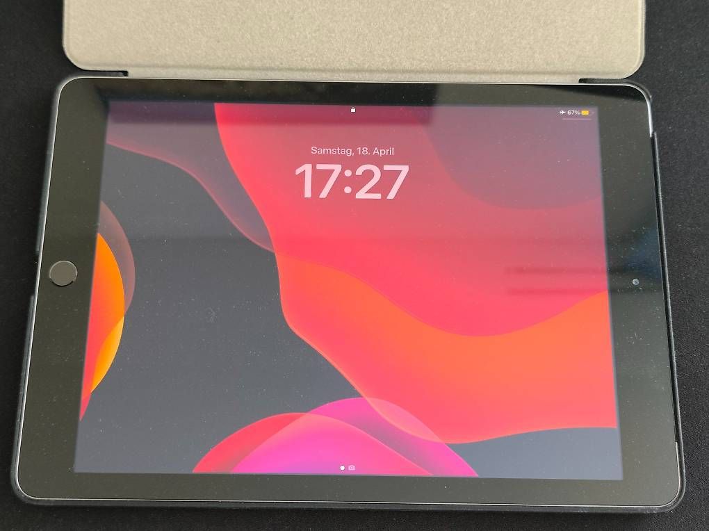 Apple Tablettes PC: Apple iPad 5. Generation Cellular 128 GB Preis VHB – D'occasion à Uznach par J3ff.ff