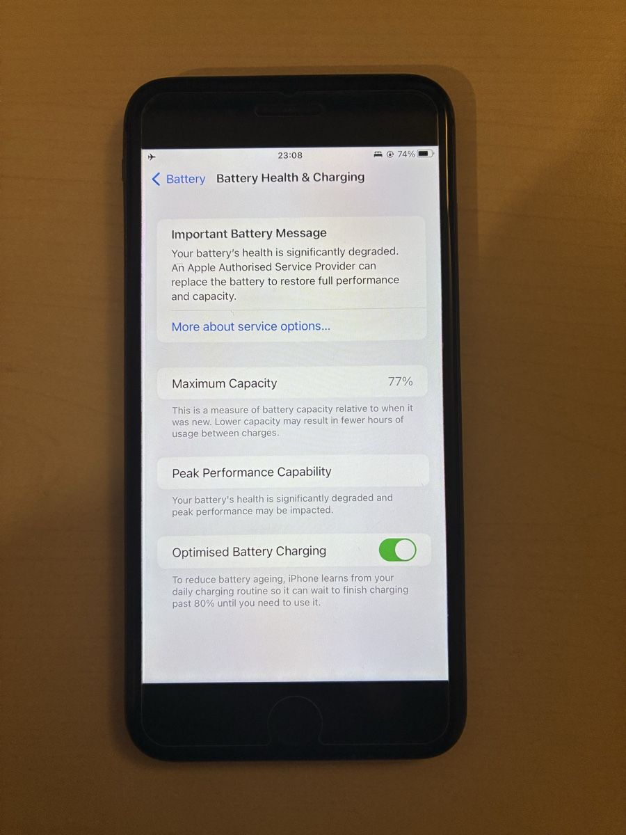Apple Telefoni cellulari / Smartphones: iPhone 8 Plus Black 128GB iOS 16 – Usato da Grenchen venduto da gabifp 8