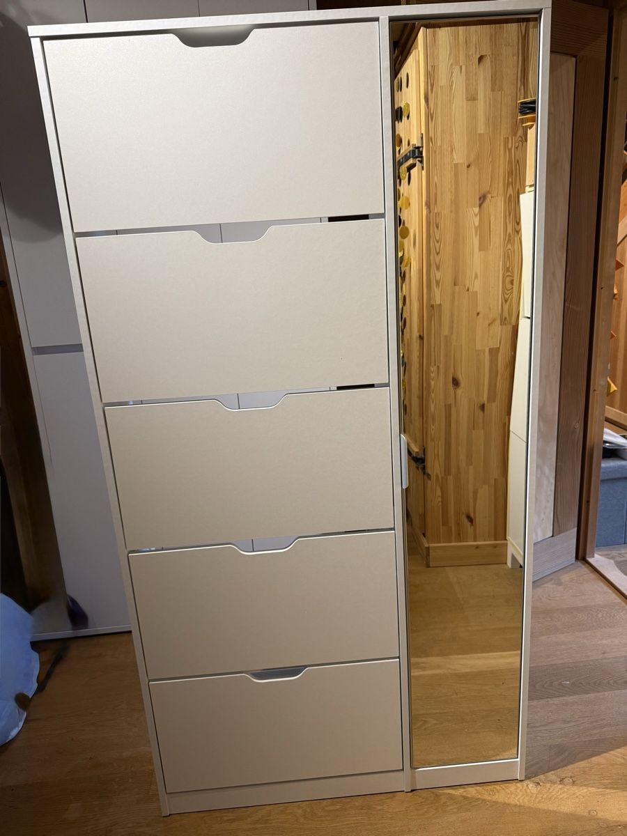 Armadi: Schuhschrank – Usato da Reitnau venduto da Schilibili