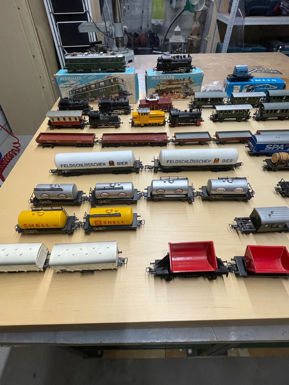 Märklin Modellini di ferrovie: Modelleisenbahn Märklin H0 – Usato da Studen BE venduto da Hemi6.4 2