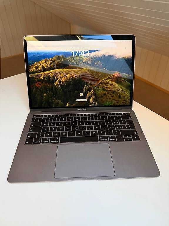 Apple Portables: MacBookAir – Neuf (Voir description) à Luzern par nie_9kcj 2