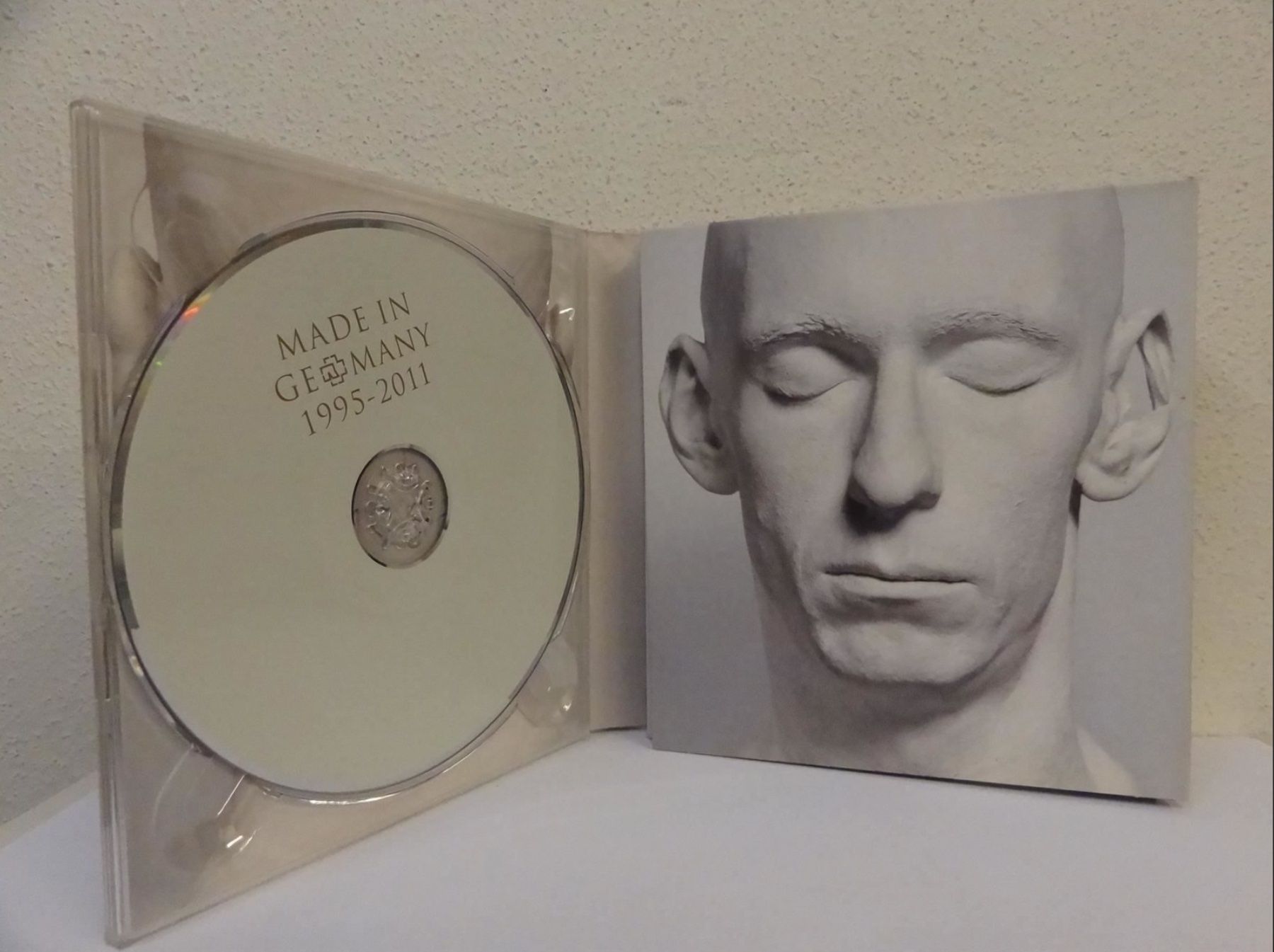 CDs: 2 CD RAMMSTEIN / MADE IN GERMANY REMIXES – Neu (gemäss Beschreibung) aus Kerzers von djstarsky73 7