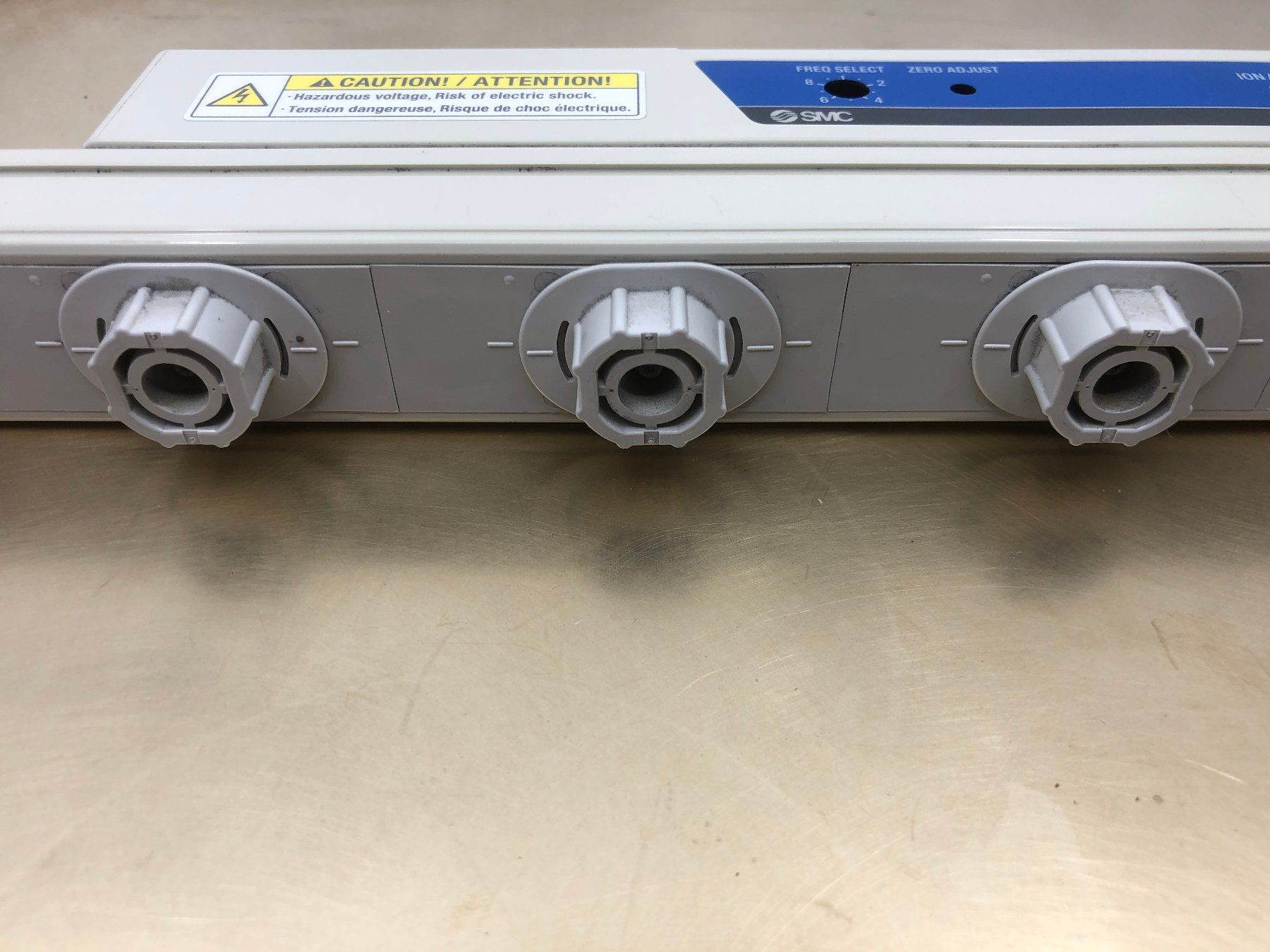 Componenti elettronici: SMC Ionizer izs40-460-06B – Usato da Laufenburg venduto da Sirluger 5