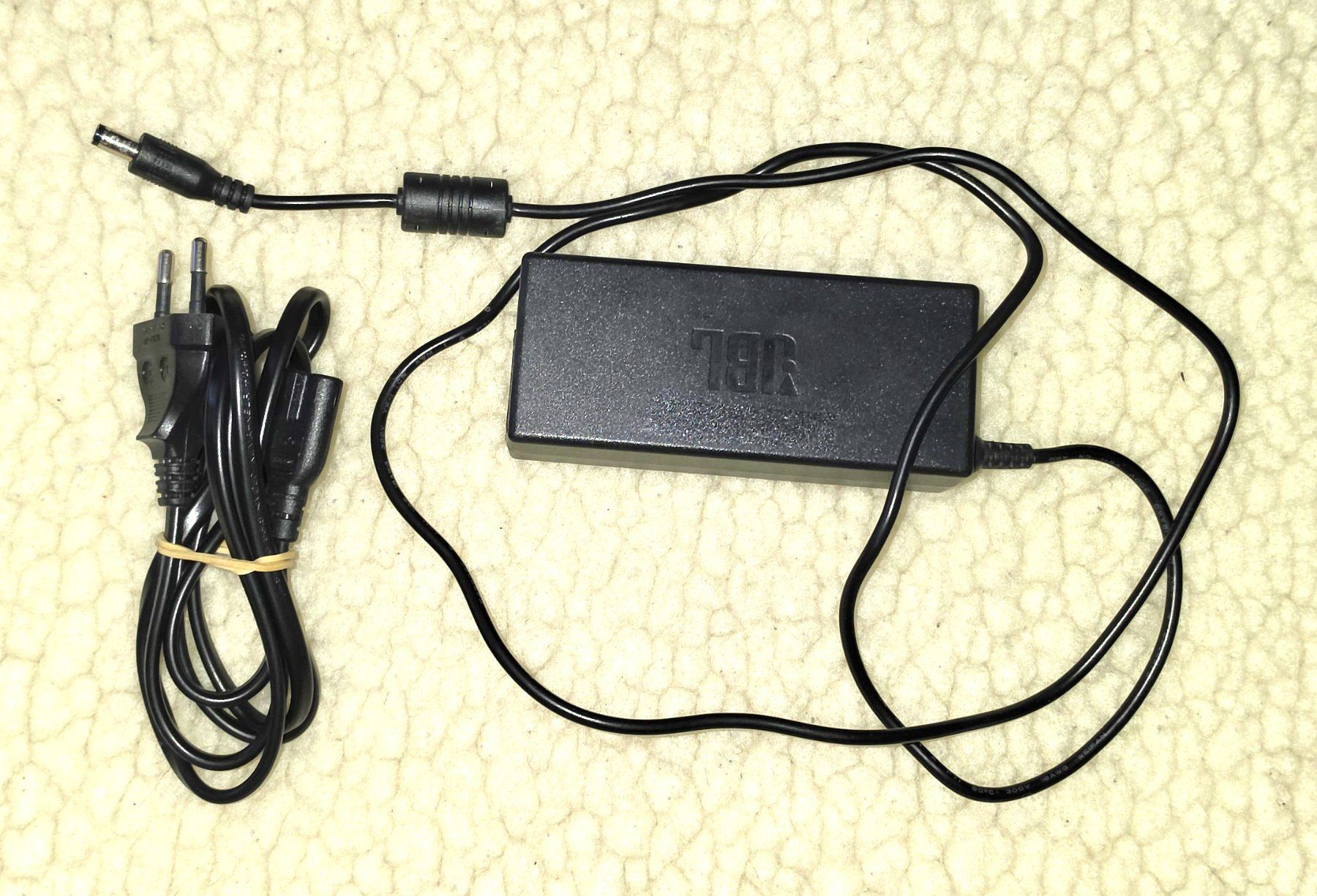 JBL Casse acustiche: JBL EXTREME Lautsprecherbox – Usato da Abtwil SG venduto da Petersb 5