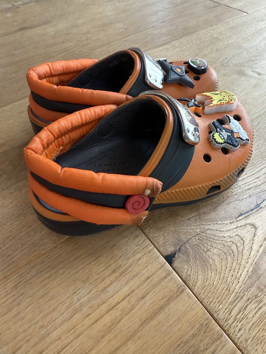 Crocs Scarpe per ragazzi: Crocs Naruto C11 -28/29 – Usato da Spreitenbach venduto da Princess1989 2