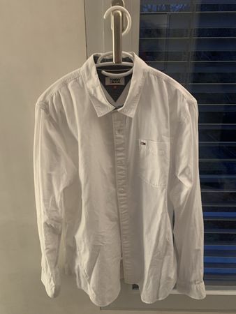 Tommy Jeans Herrenhemd Grösse M weiss