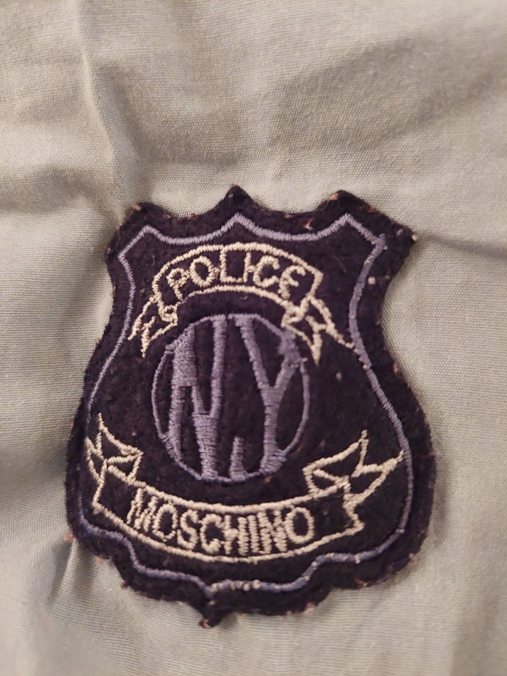 Moschino Chemises, T-shirts & Polos: Moschino Hemd für Junge Gr. 98 – D'occasion à Muri b. Bern par mlutring 4